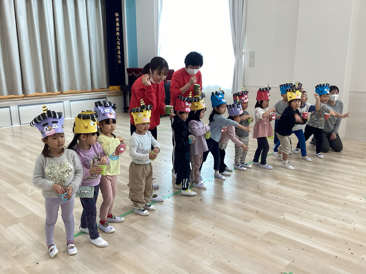 Amazon.co.jp: 子育ての会話分析: おとなと子どもの「責任」は